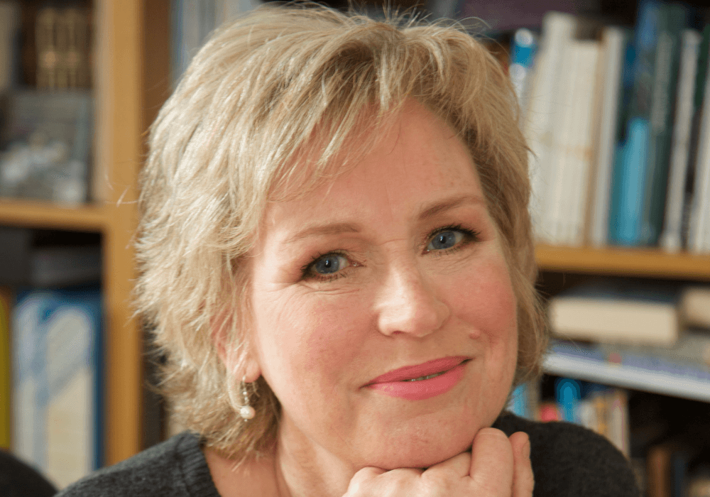 Woman with short blonde.hair